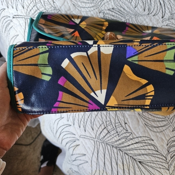 VGUC Fossil Crossbody Messenger Teacher Bag Pencil Shaving One size Navy Tan - Picture 3 of 10